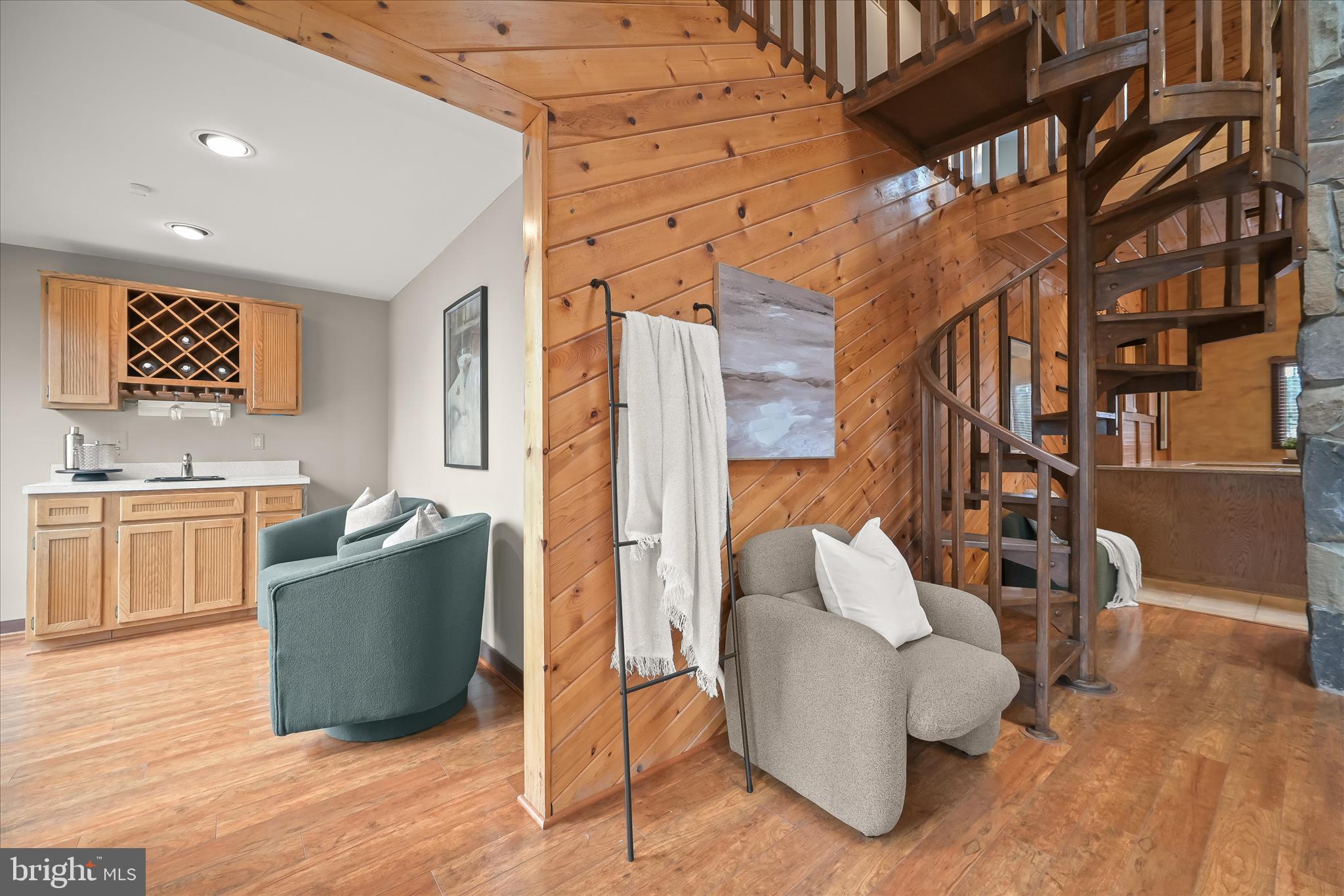 RIDGEWOOD - Residential