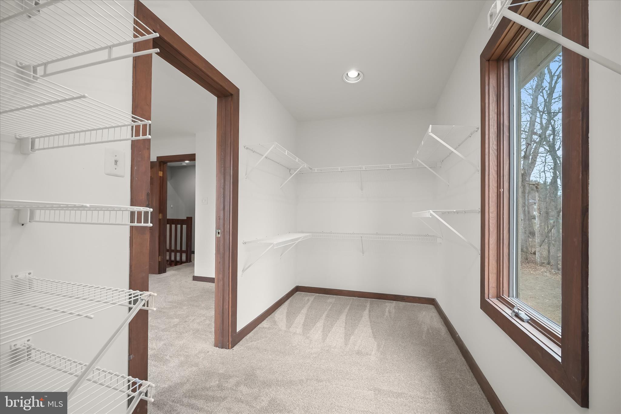 RIDGEWOOD - Residential