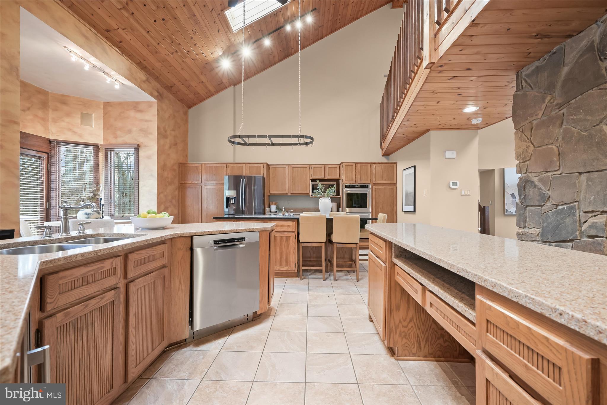 RIDGEWOOD - Residential