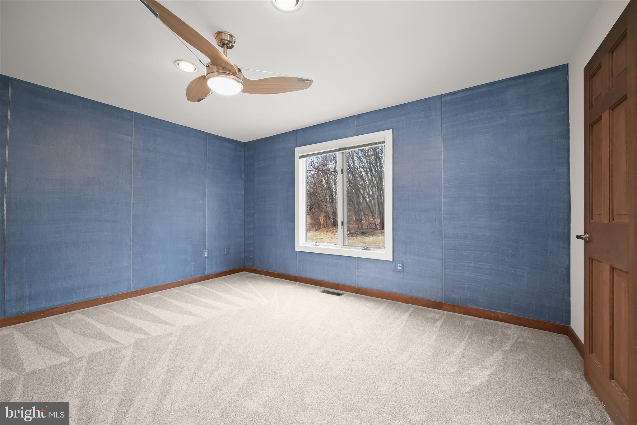 RIDGEWOOD - Residential