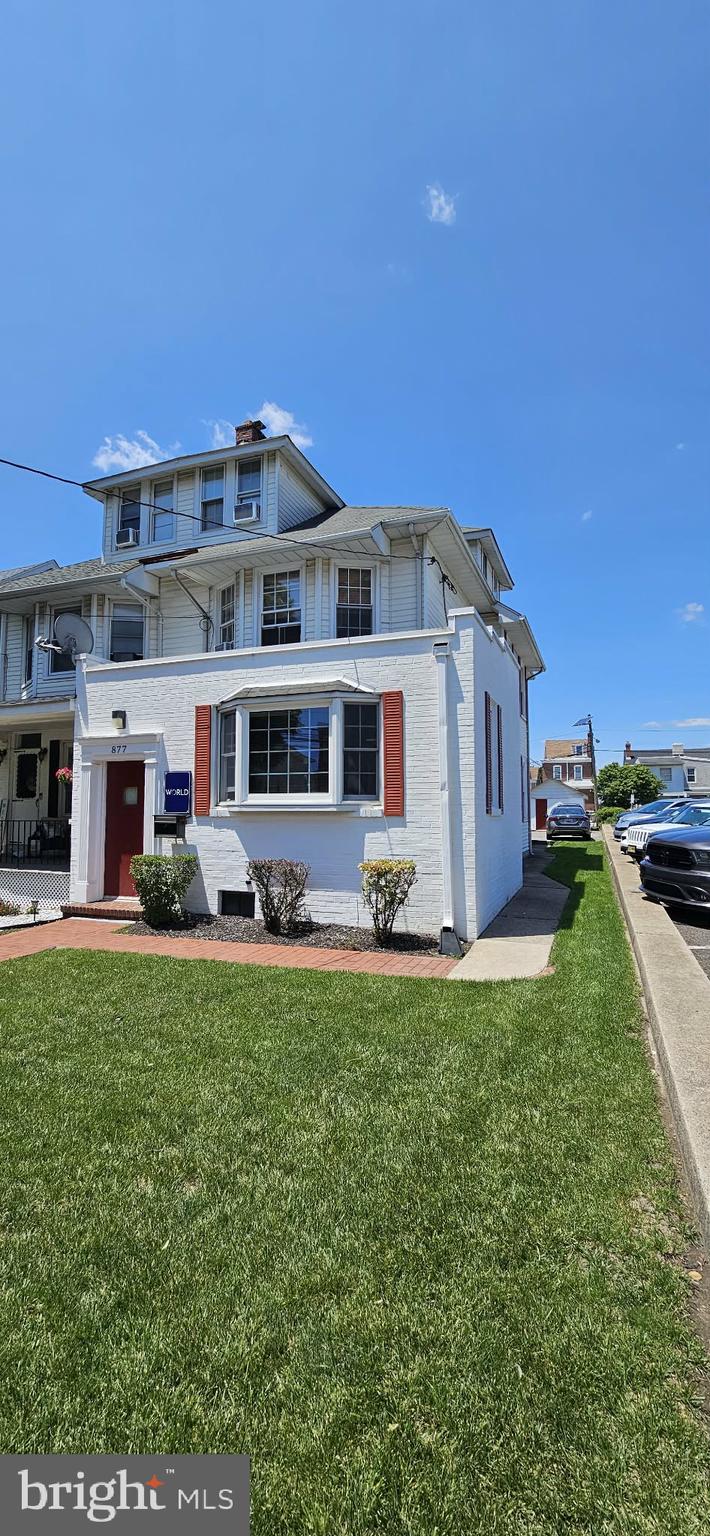 877 BRUNSWICK AVENUE