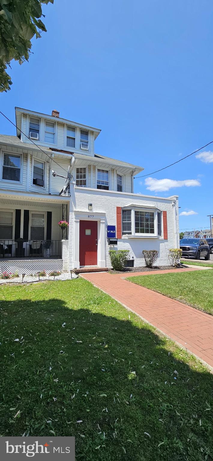 877 BRUNSWICK AVENUE