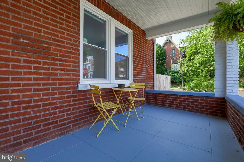 Photo of 237 S WEST END AVE, LANCASTER, PA 17603 (MLS # PALA2036398)