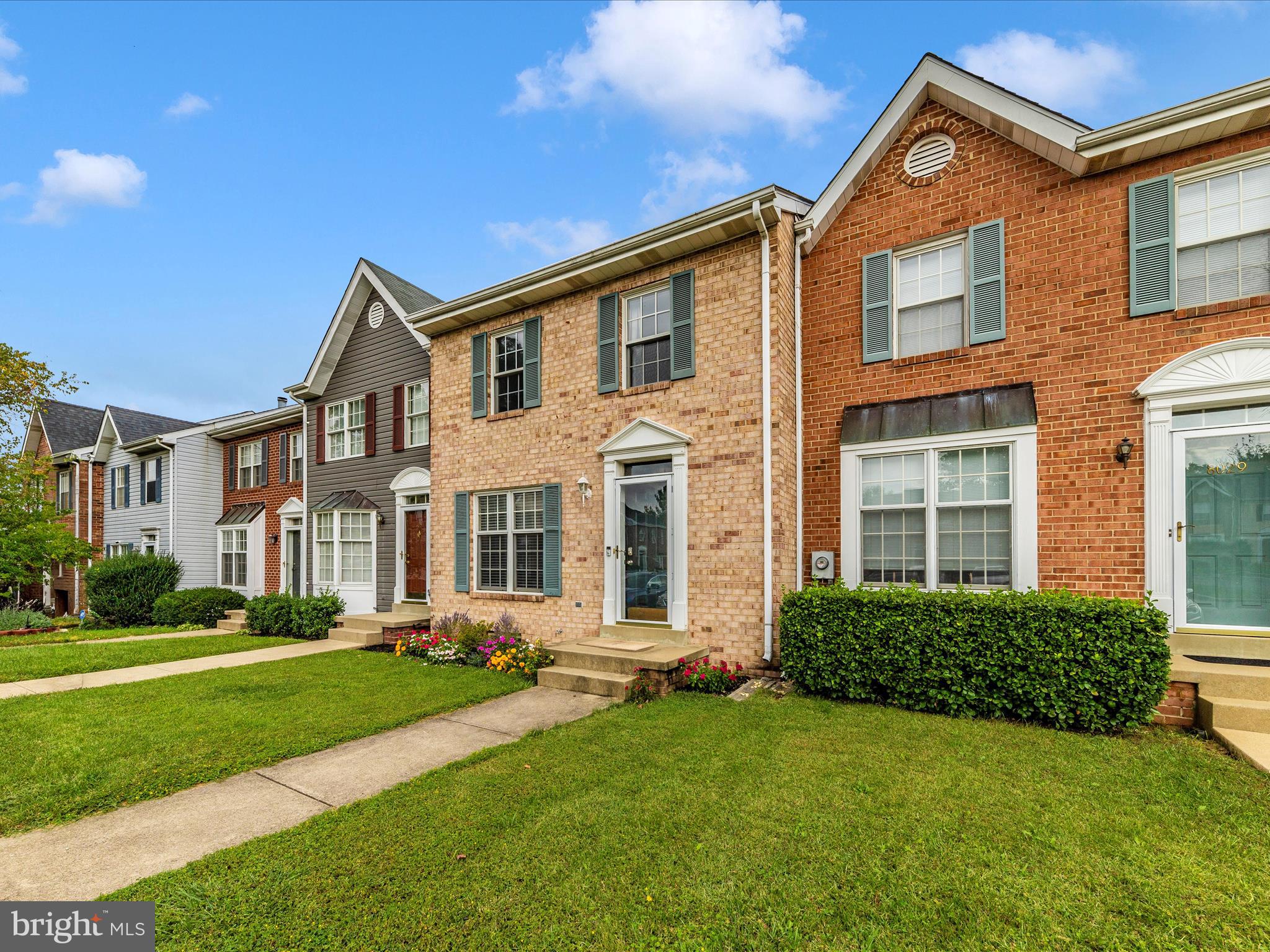 WATERSIDE - Residential