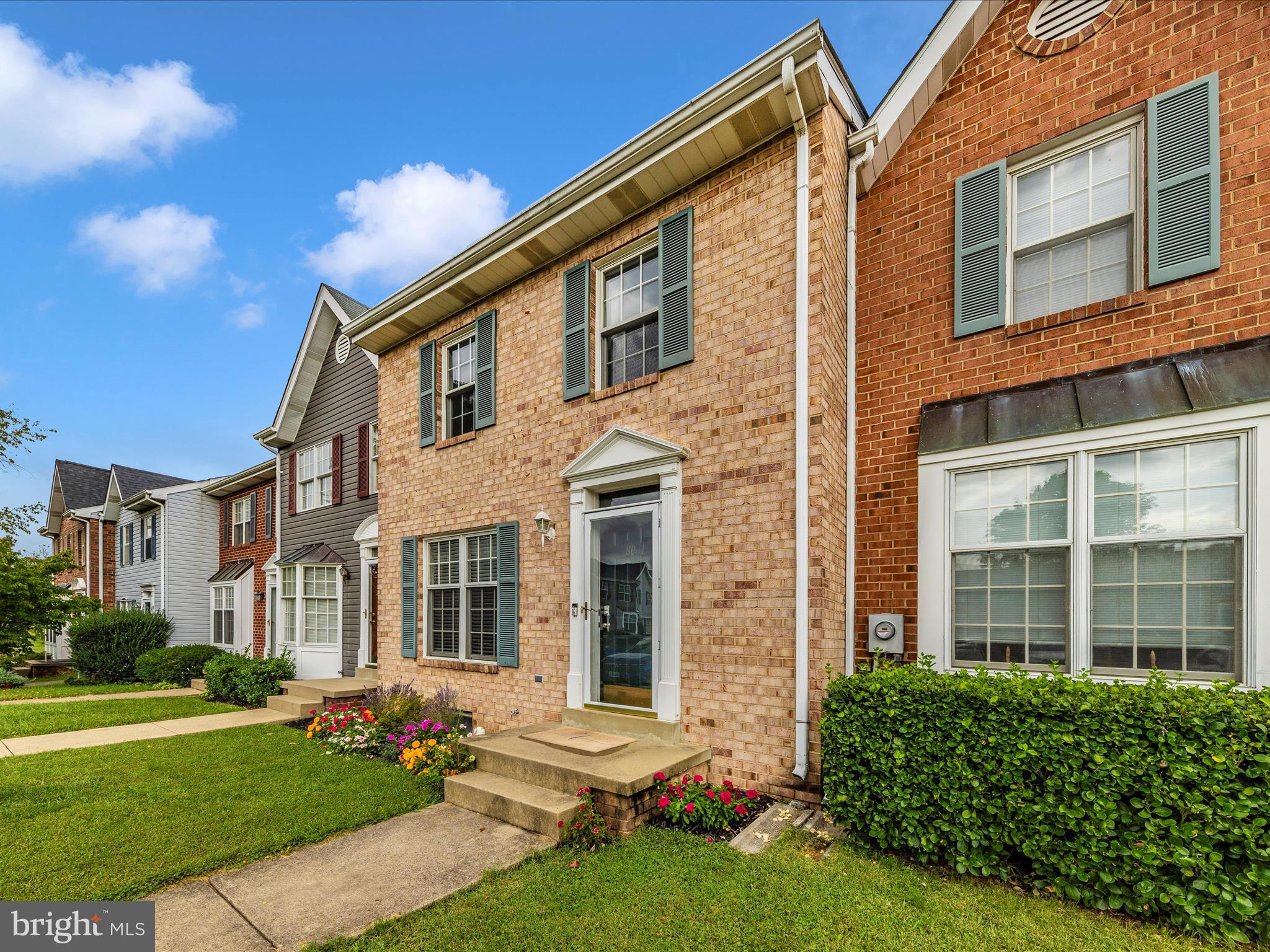 WATERSIDE - Residential