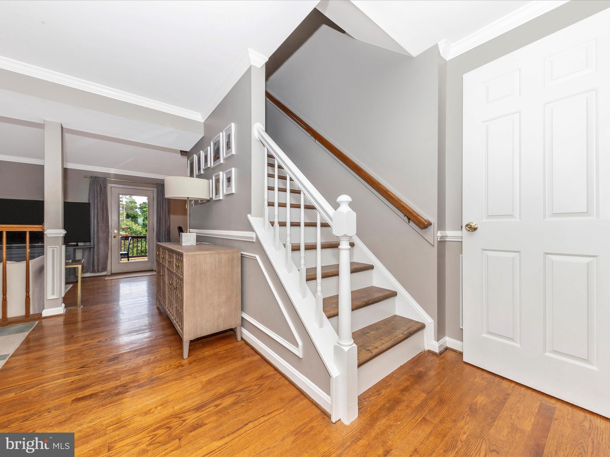 WATERSIDE - Residential