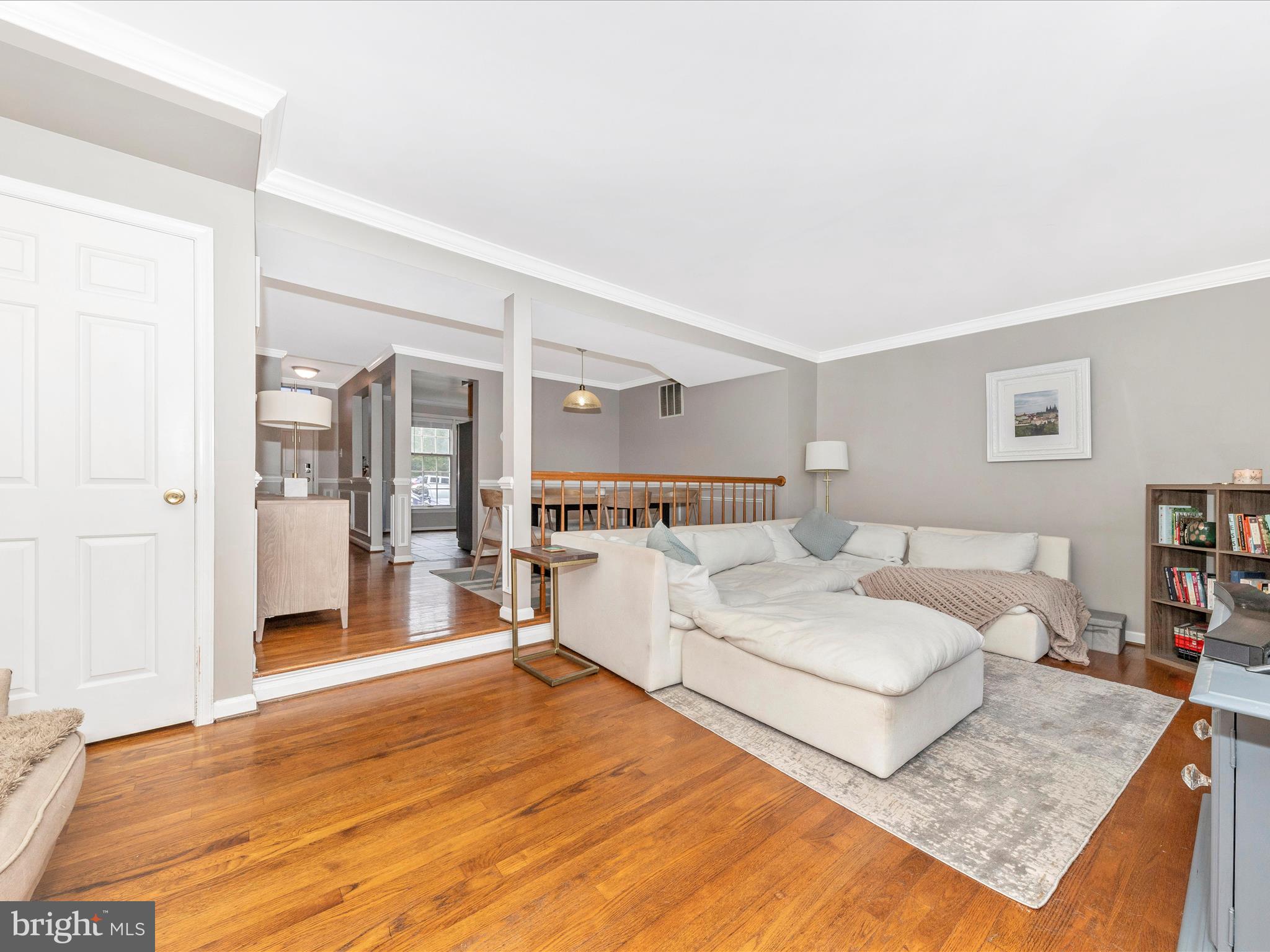 WATERSIDE - Residential