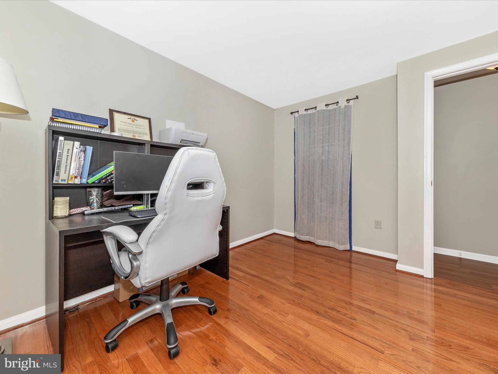 WATERSIDE - Residential