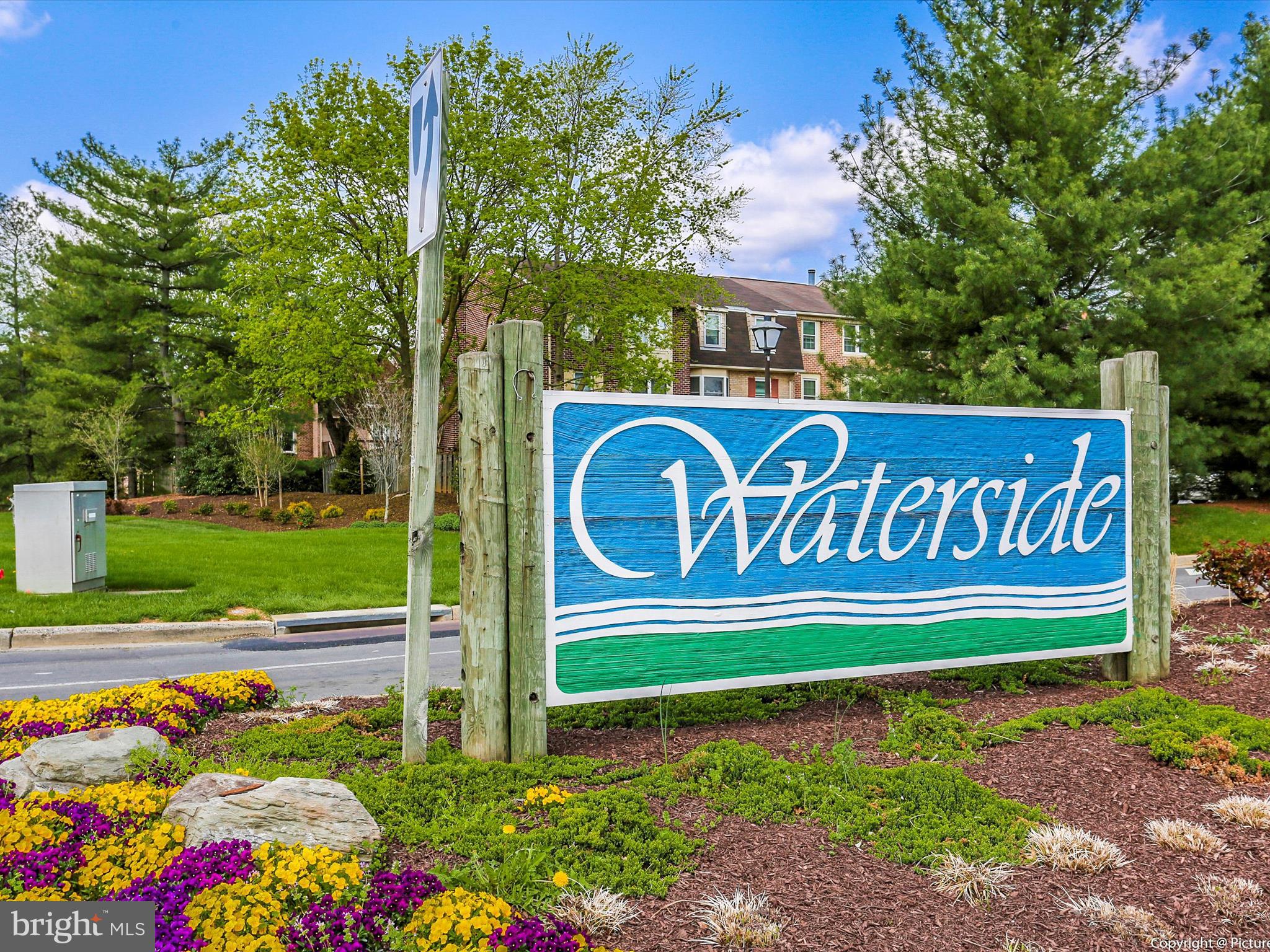 WATERSIDE - Residential