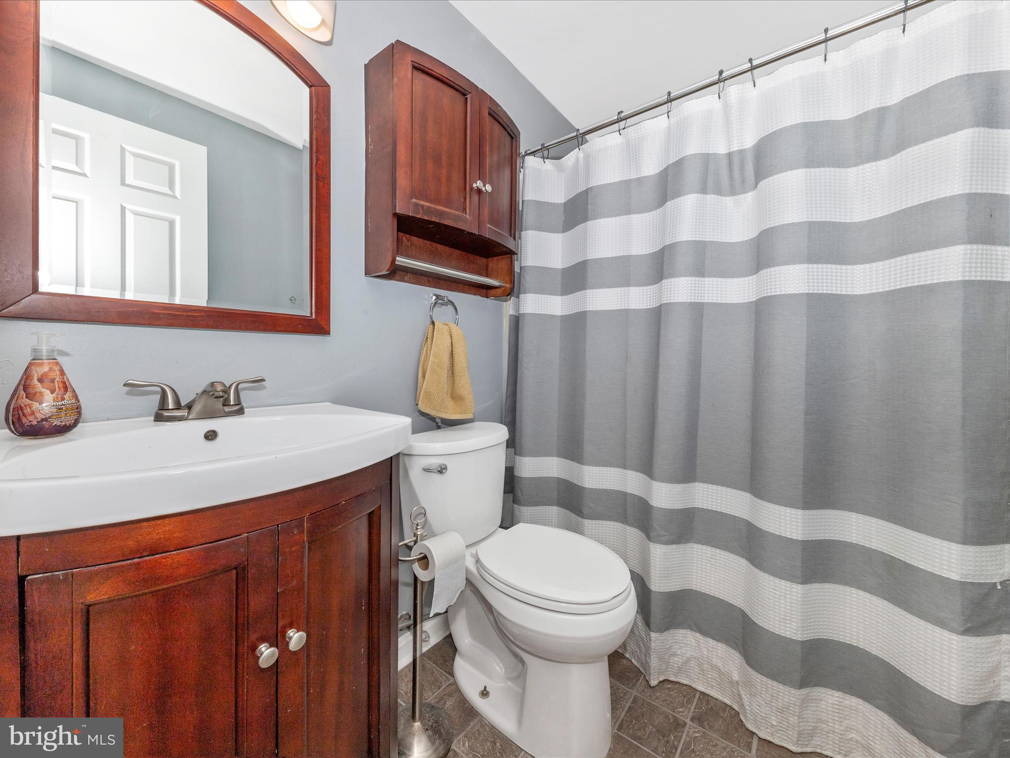 WATERSIDE - Residential