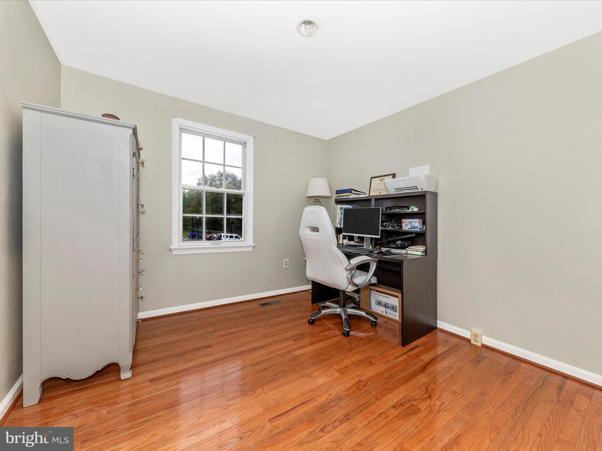 WATERSIDE - Residential