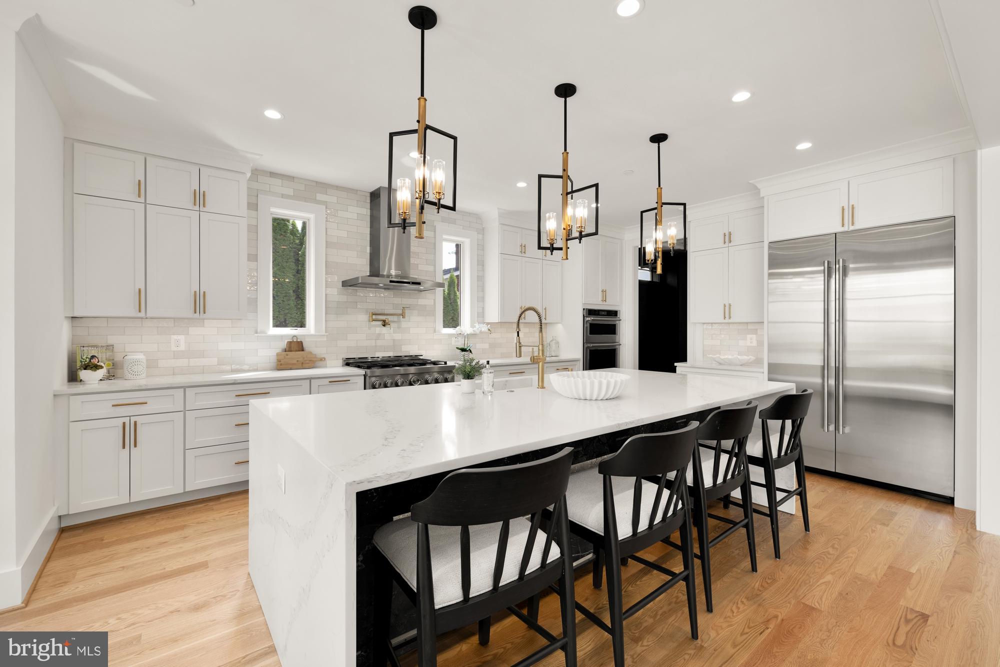 KENSINGTON ESTATES - Residential