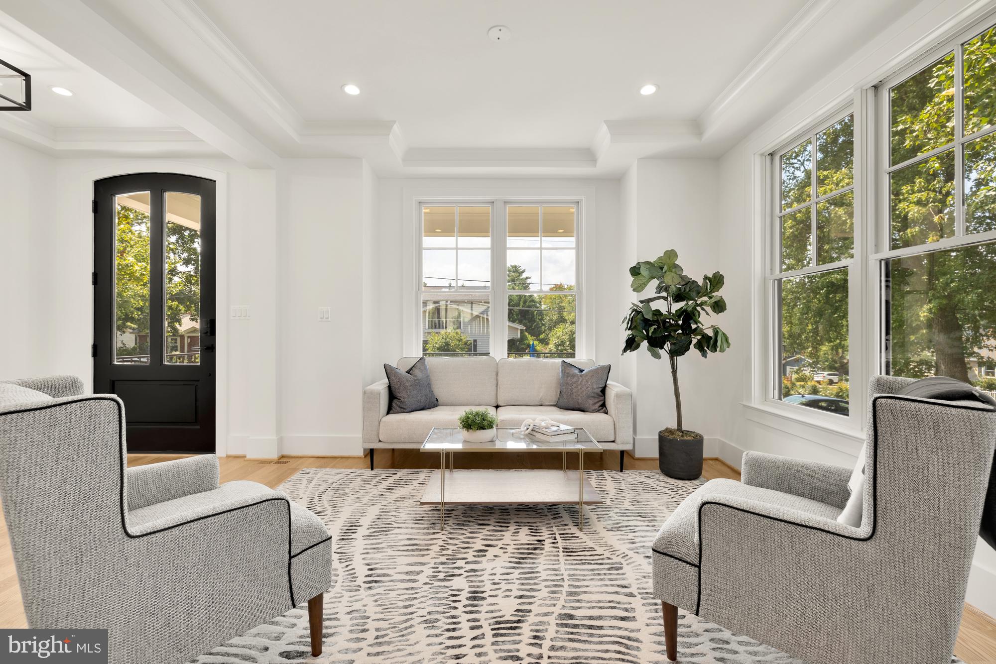 KENSINGTON ESTATES - Residential