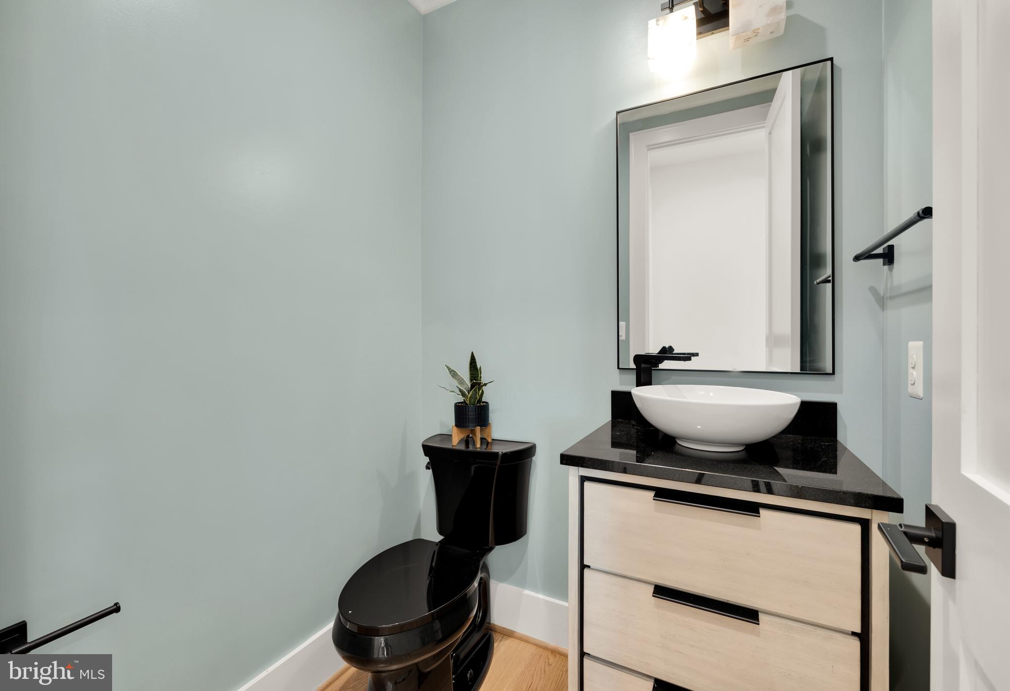 KENSINGTON ESTATES - Residential