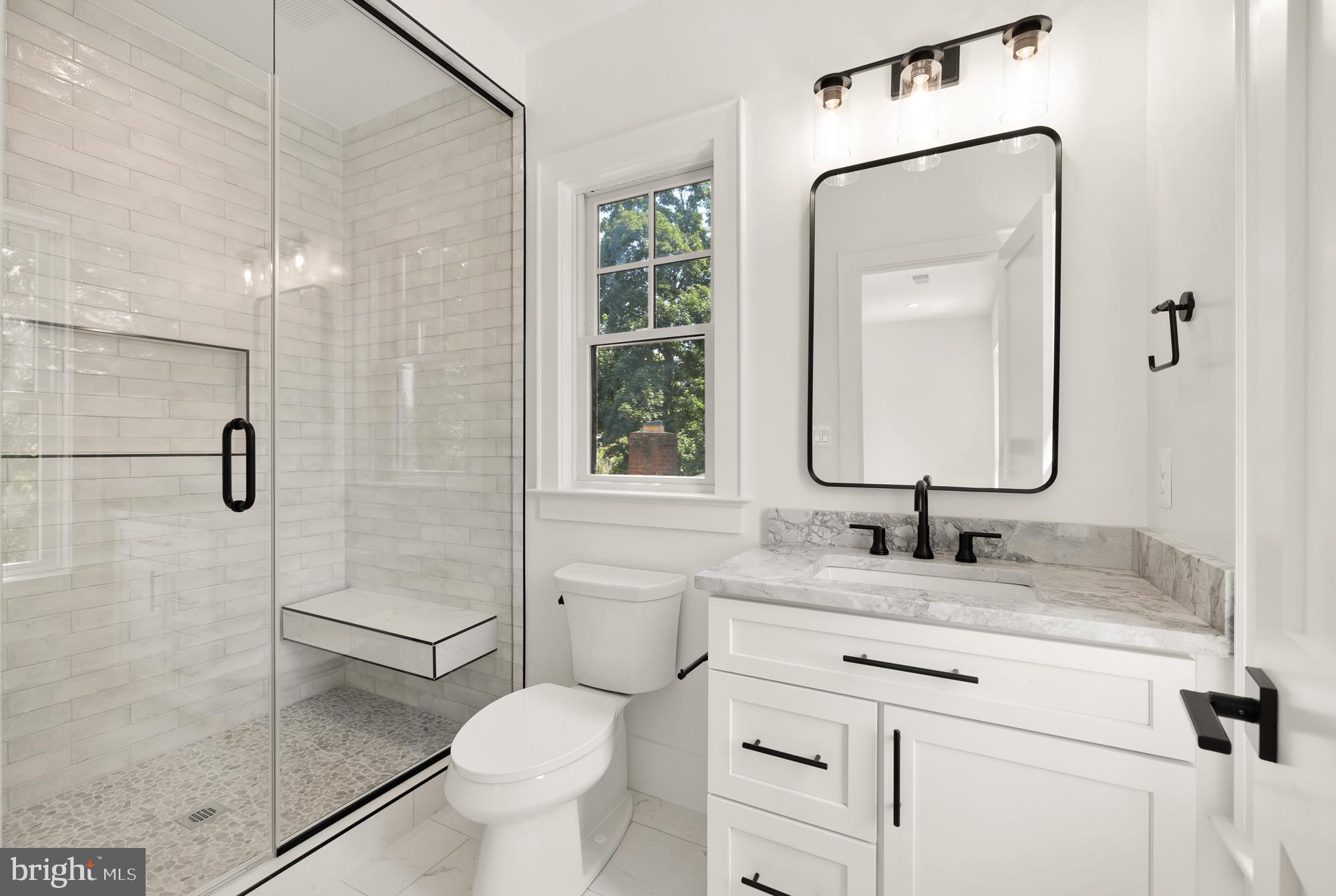 KENSINGTON ESTATES - Residential