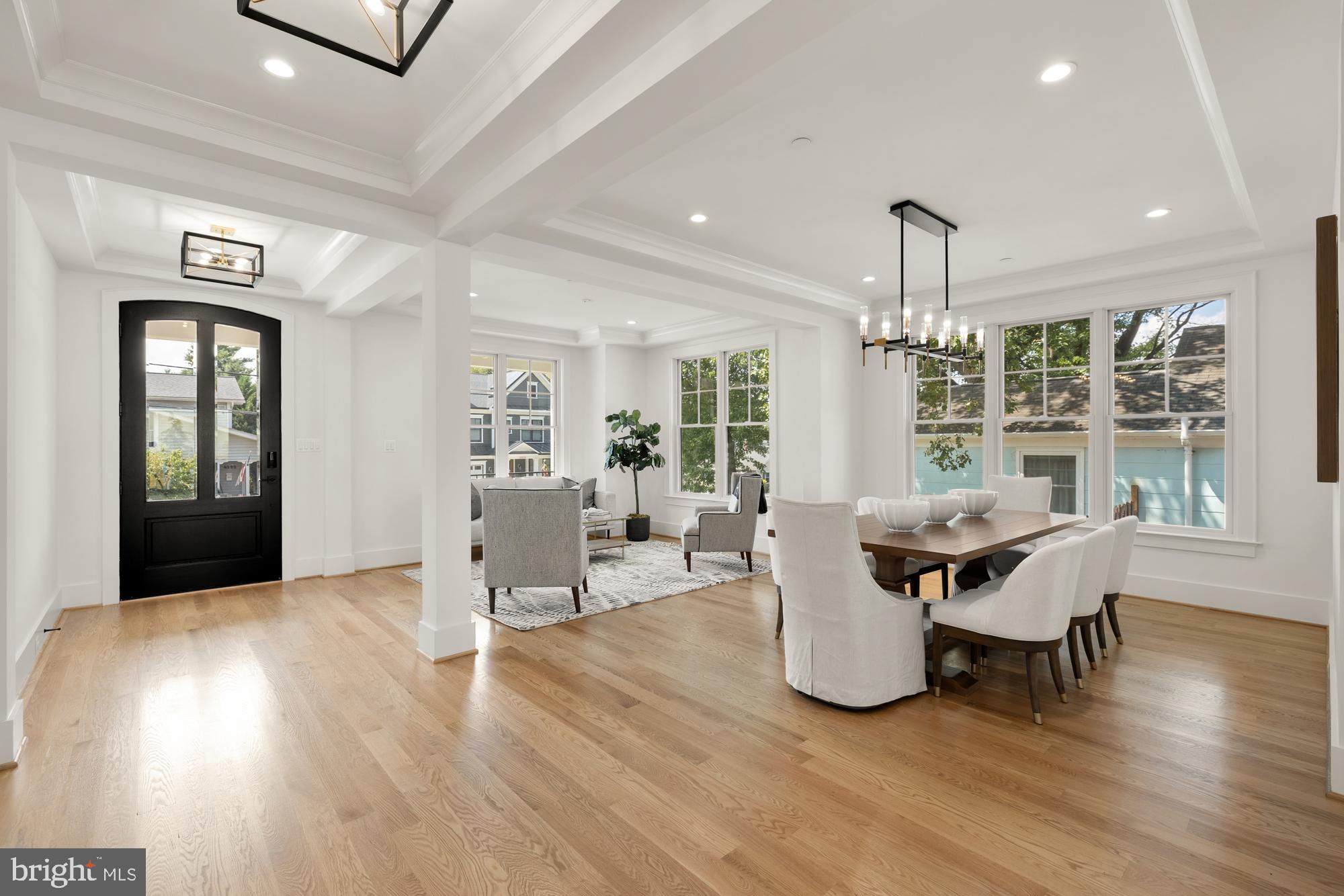 KENSINGTON ESTATES - Residential