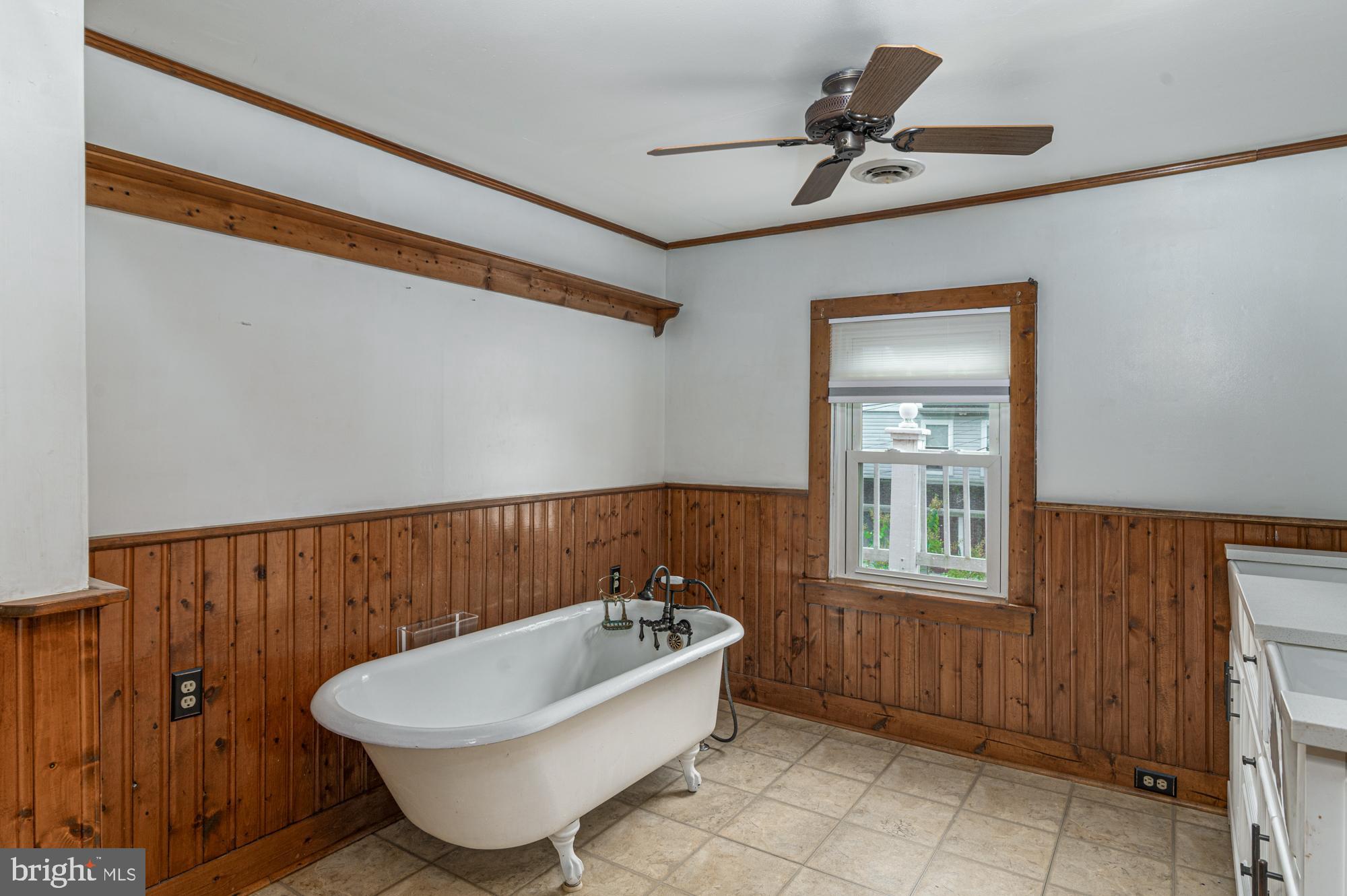 DOWNTOWN BRUNSWICK - Residential