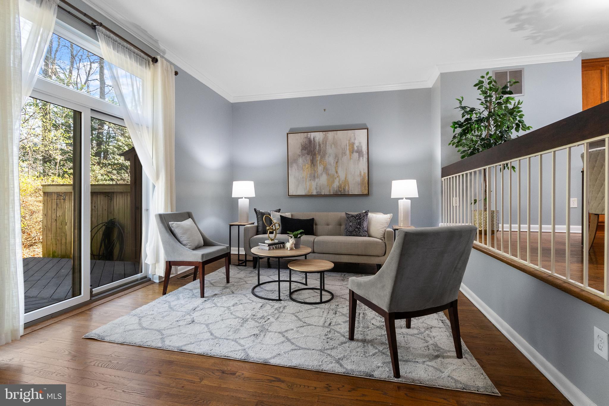 RESTON - Residential