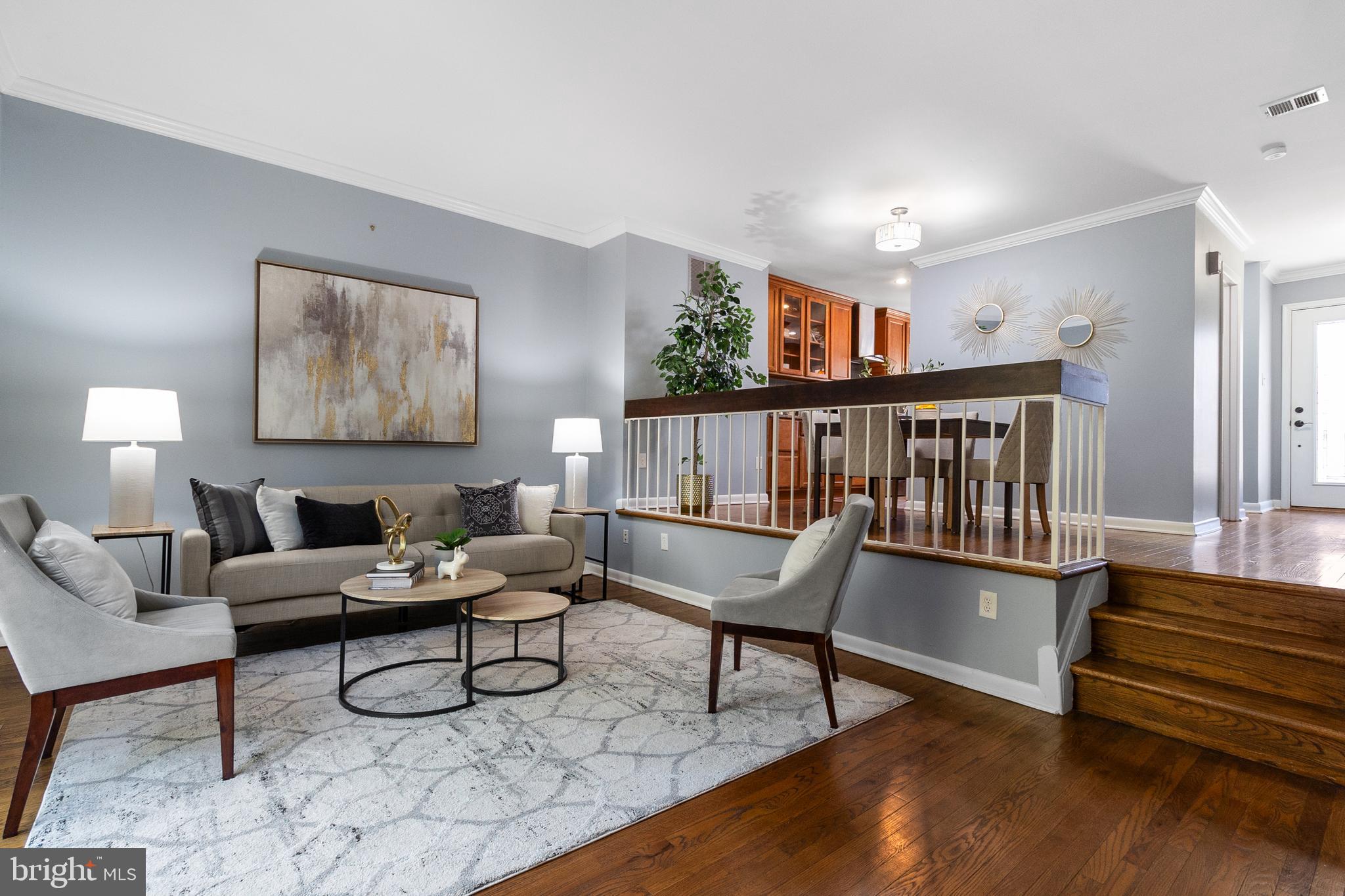 RESTON - Residential