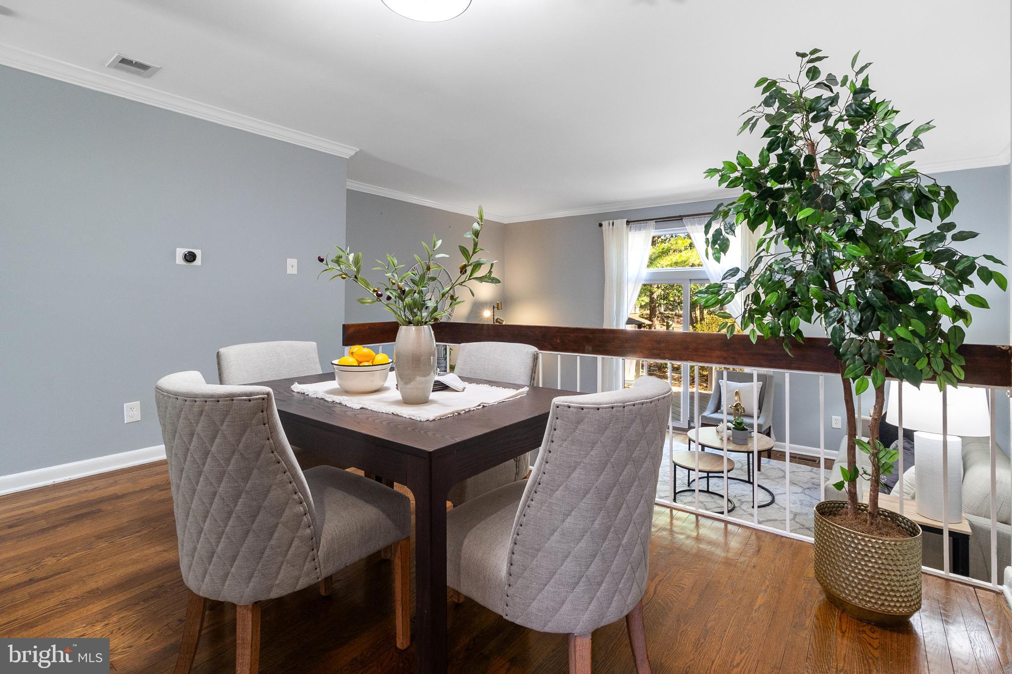 RESTON - Residential