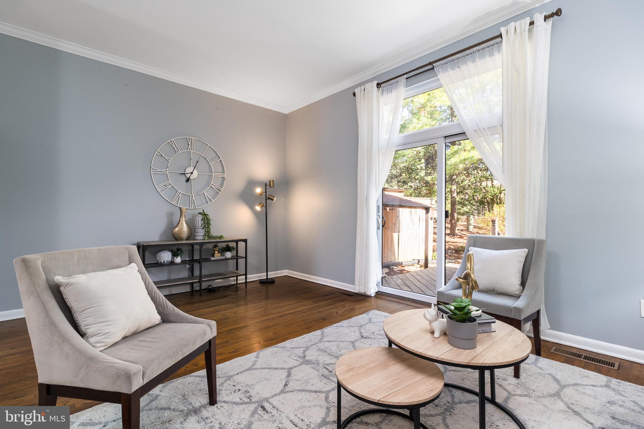 RESTON - Residential