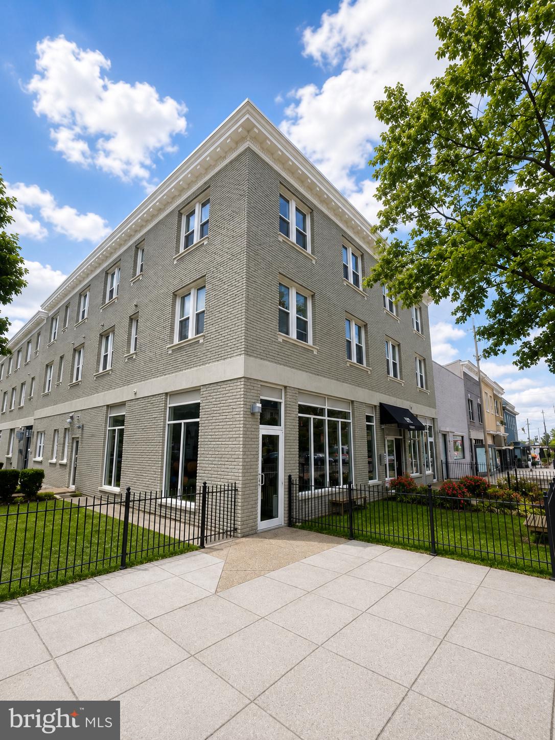 1352 LONGFELLOW STREET NW 206