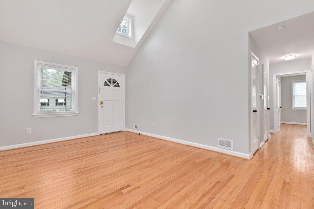 QUEENS CHAPEL MANOR - Residential