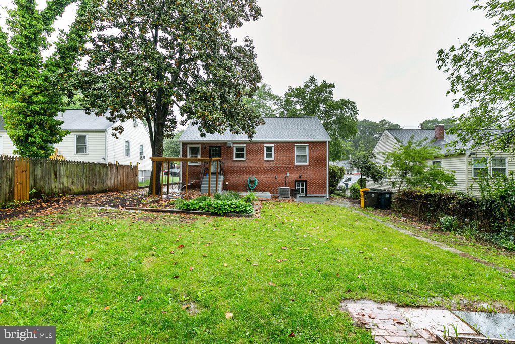 QUEENS CHAPEL MANOR - Residential