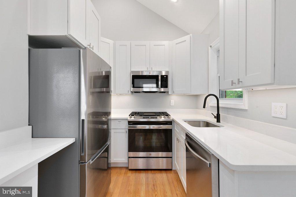 QUEENS CHAPEL MANOR - Residential