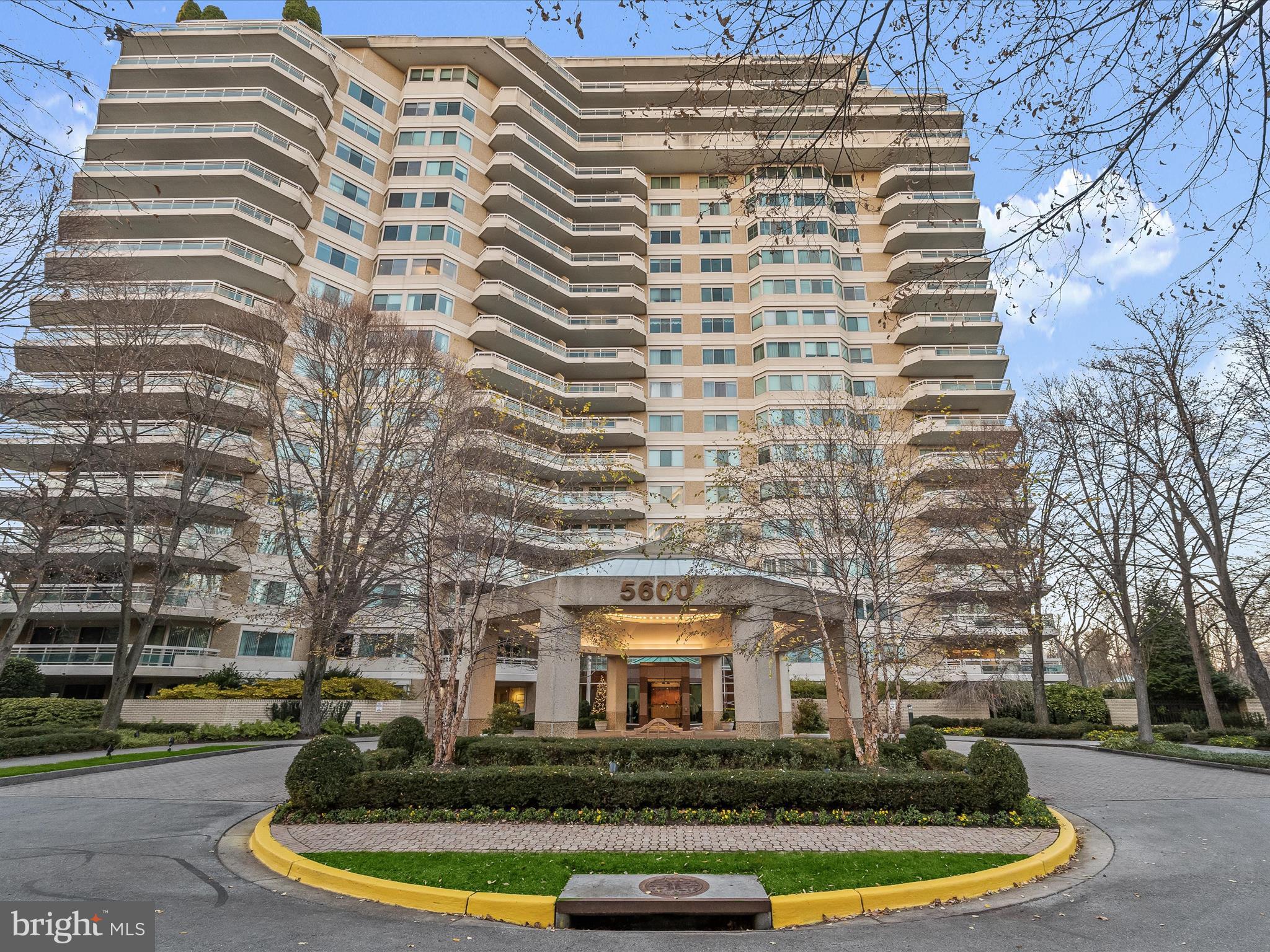 SOMERSET HOUSE - Residential