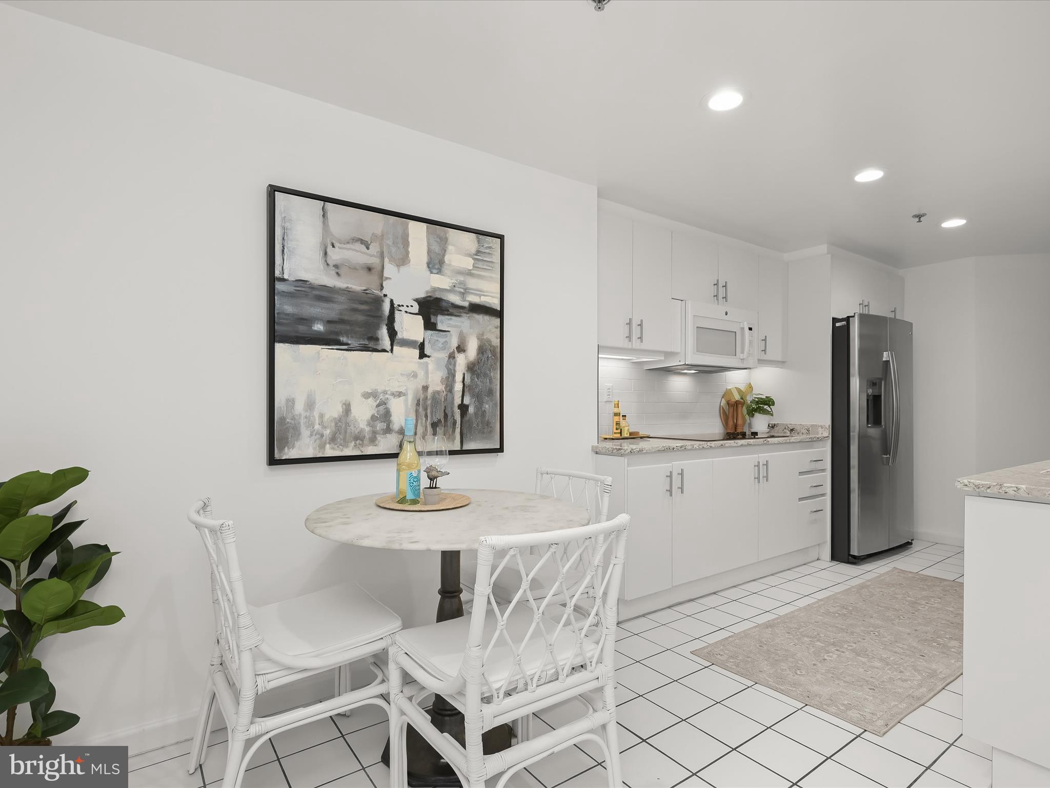 SOMERSET HOUSE - Residential