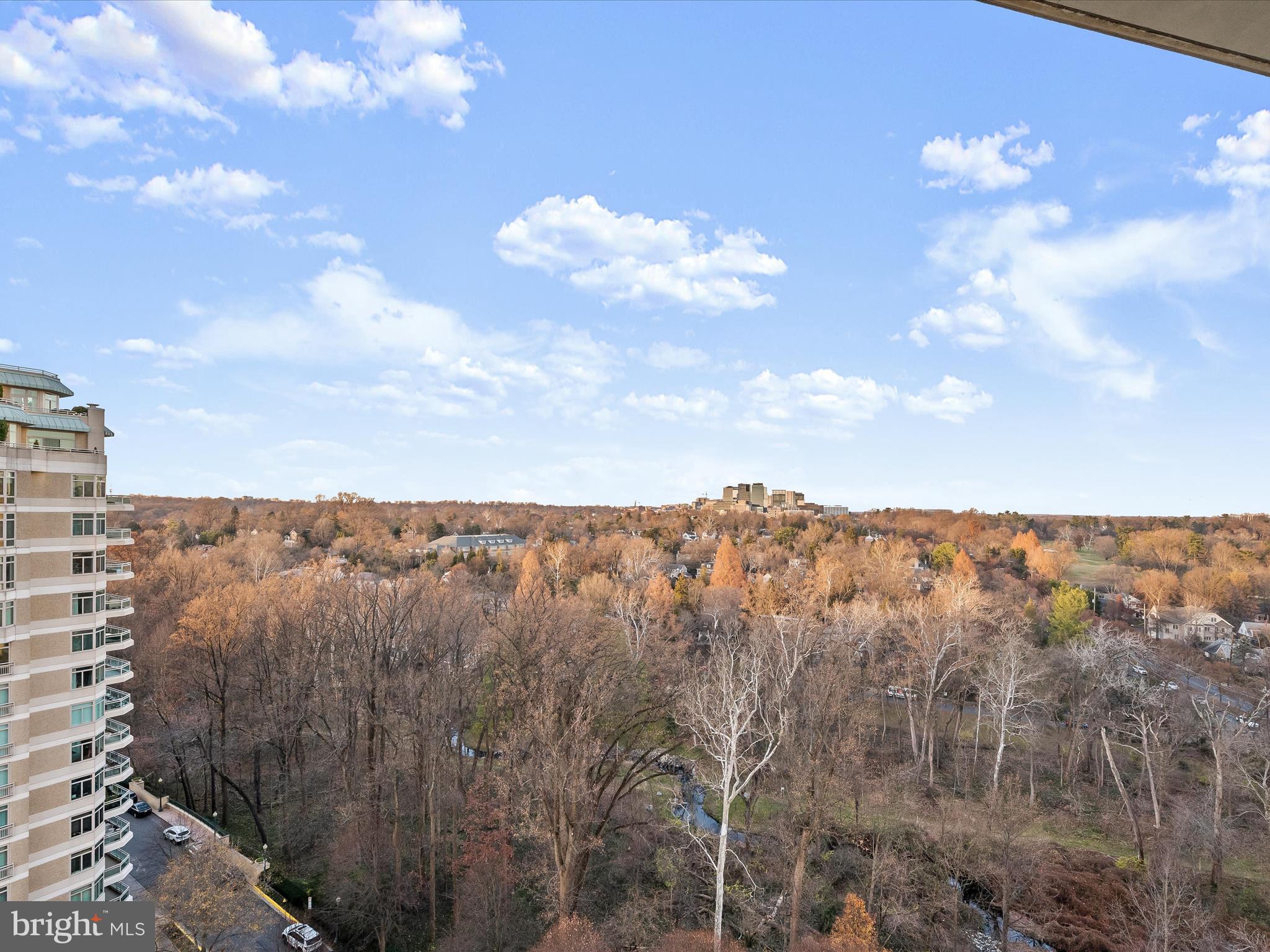 SOMERSET HOUSE - Residential