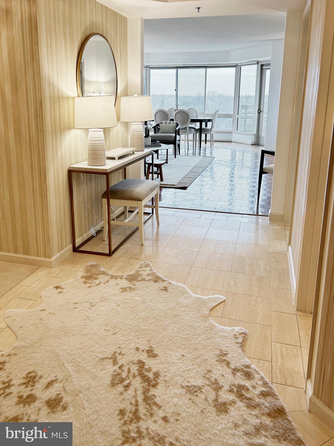 SOMERSET HOUSE - Residential