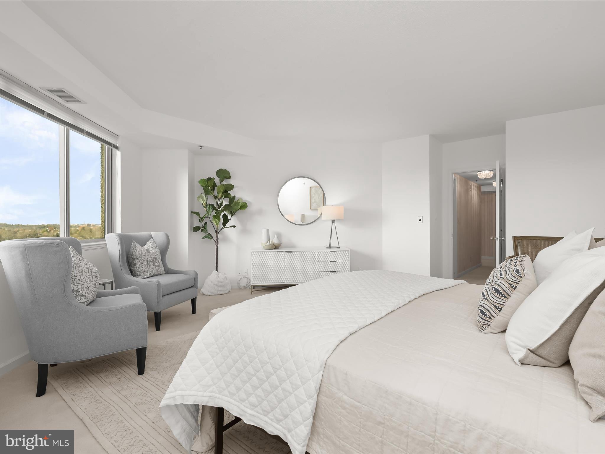 SOMERSET HOUSE - Residential