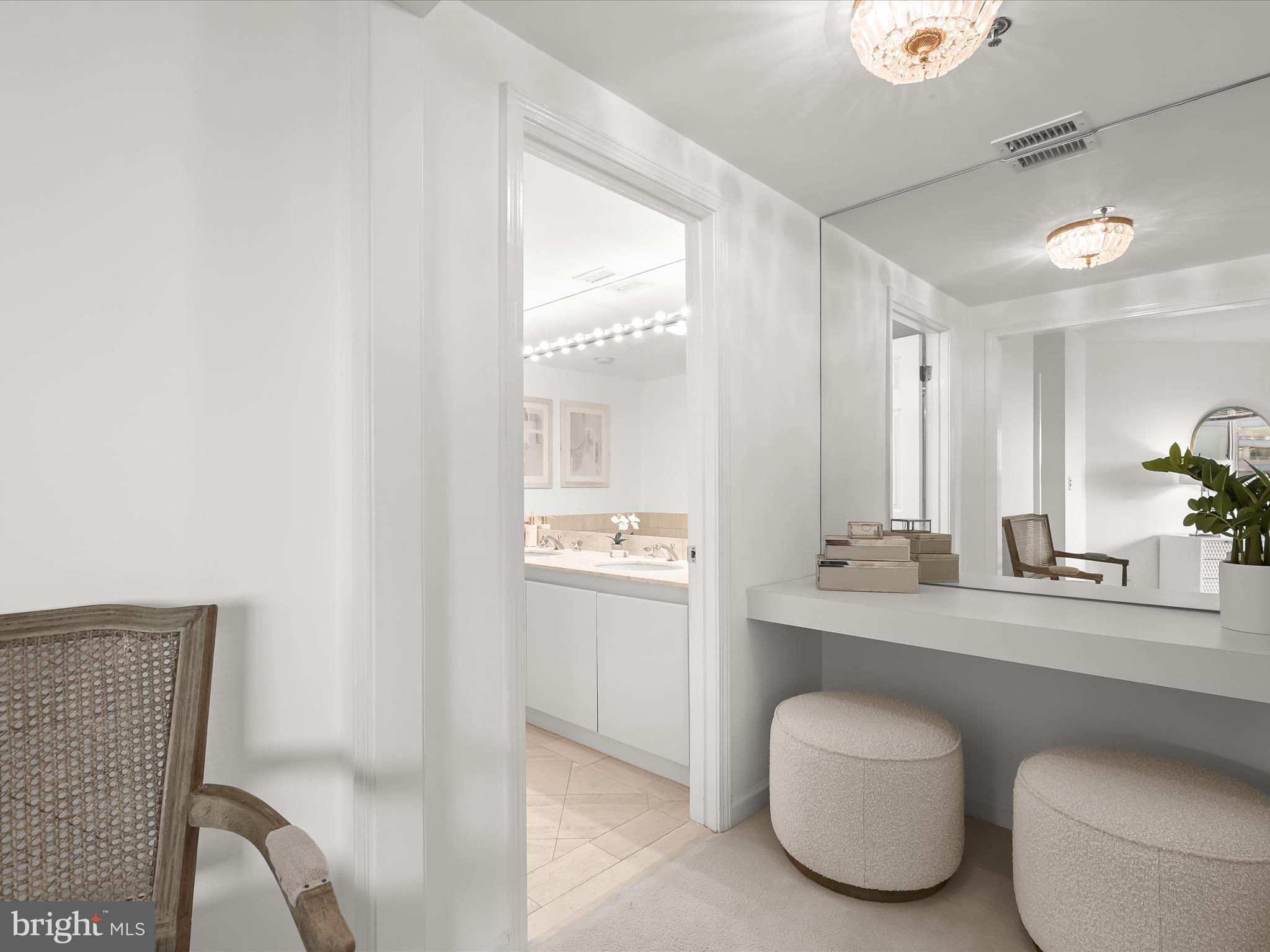 SOMERSET HOUSE - Residential