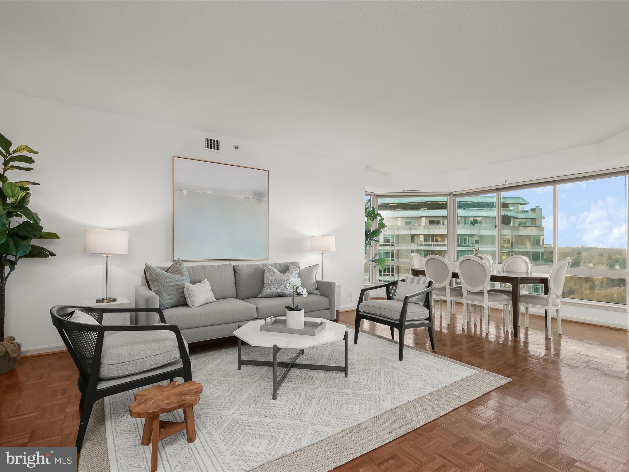 SOMERSET HOUSE - Residential