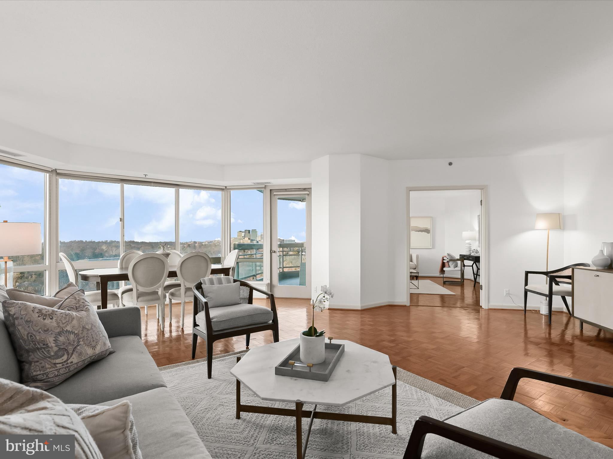 SOMERSET HOUSE - Residential