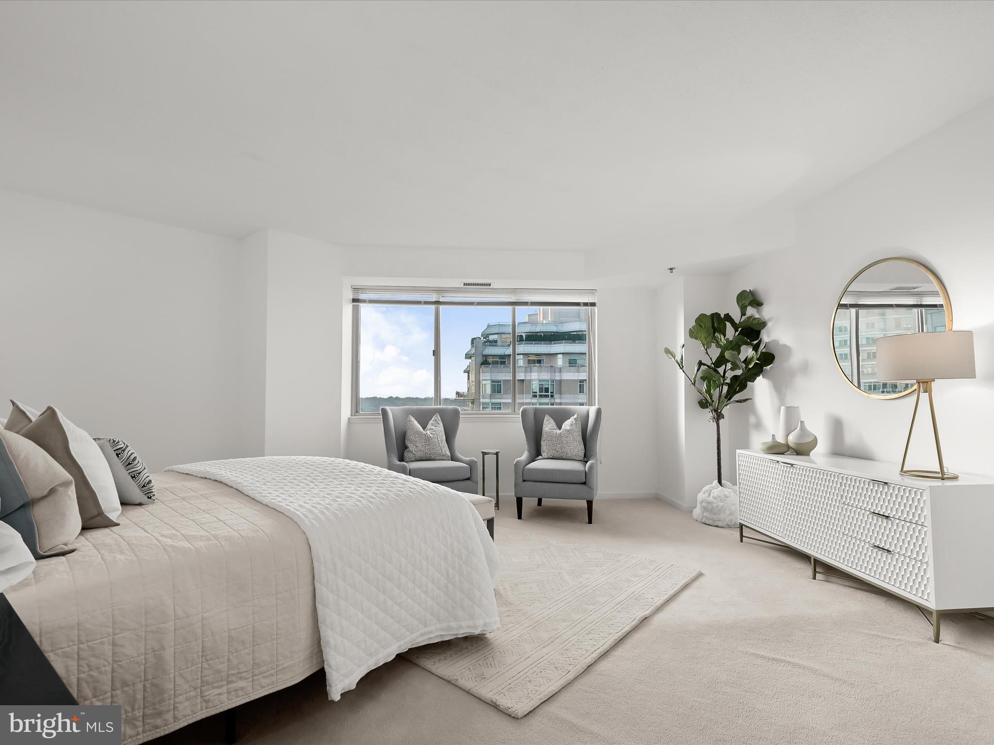 SOMERSET HOUSE - Residential