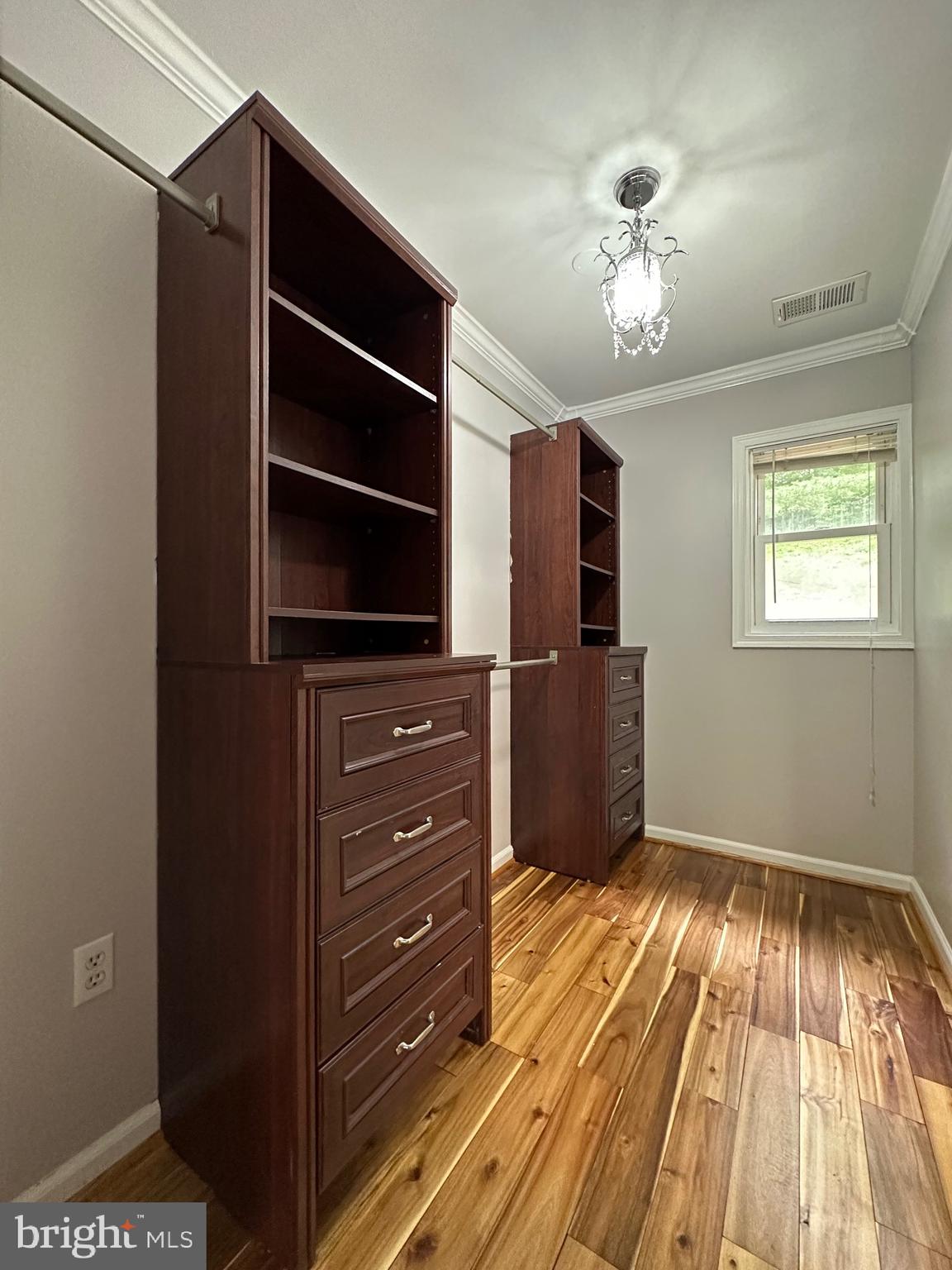 DALE CITY - Residential Lease