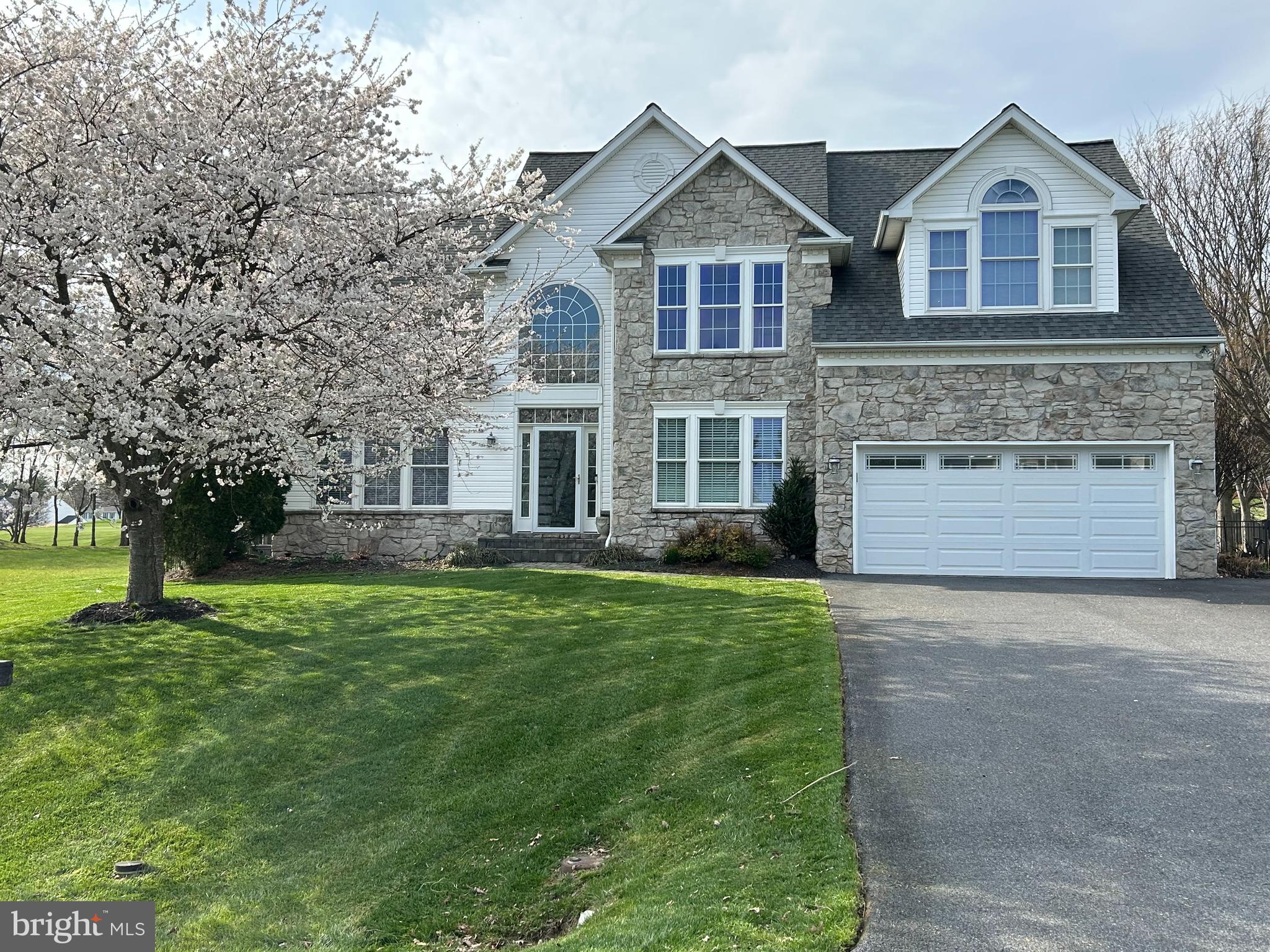 MANORWOOD - Residential