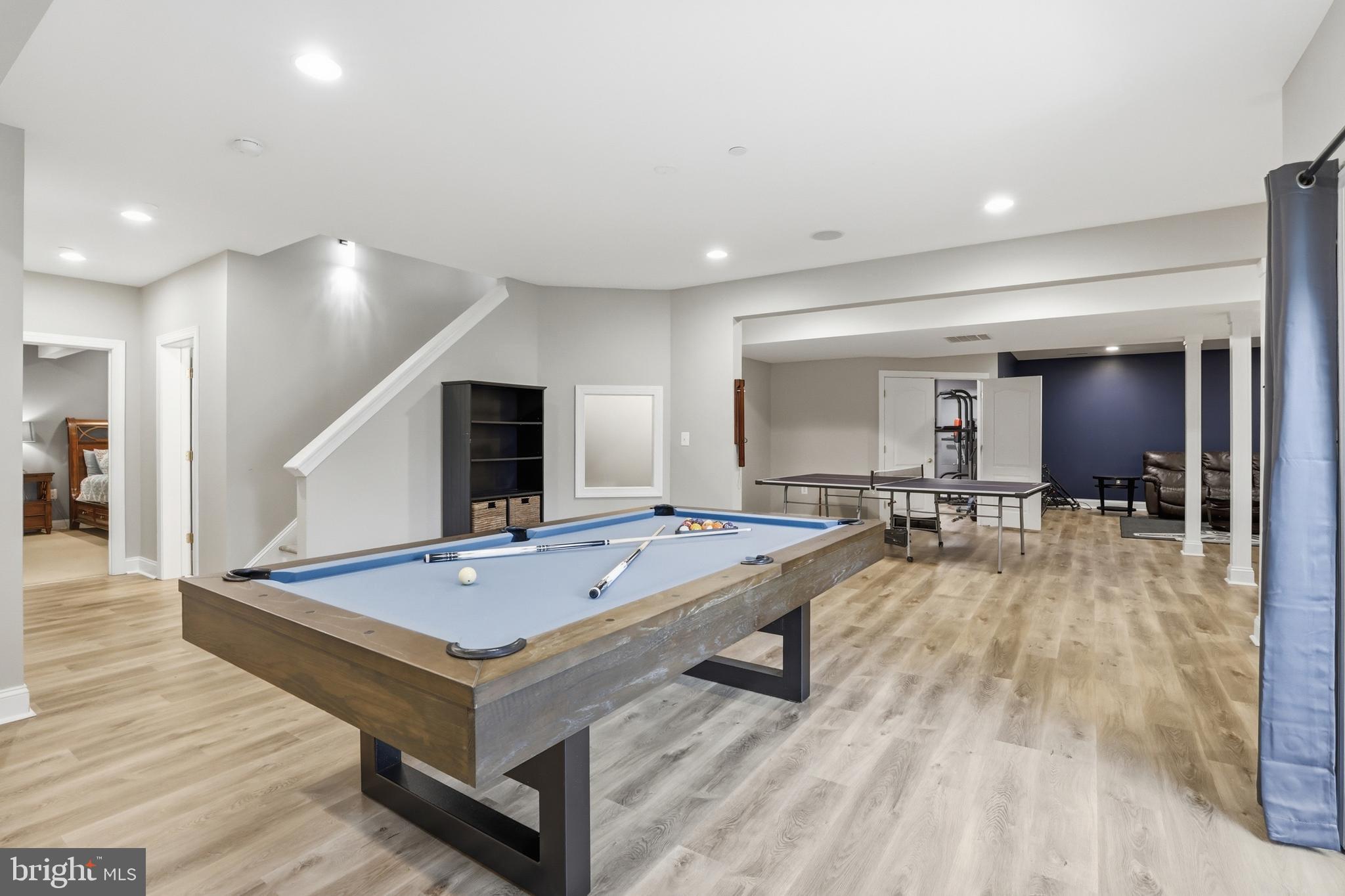 STERLING GLEN - Residential
