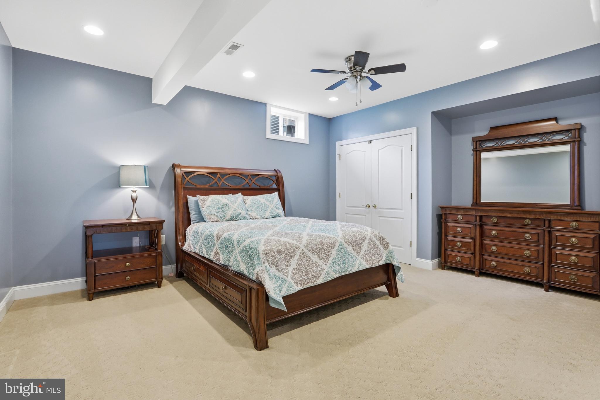 STERLING GLEN - Residential