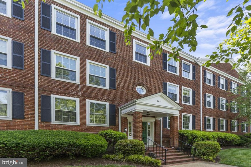 Fairlington popular Sherwood model-- This condo shows like a new construction home !! Lots of Storage. Beautifully Refinished Top Level Condo with new Laminate Flooring throughout. Bright Kitchen w/ white cabinets, 2 Bedrooms with new paint, new flooring. *Office /Loft has new carpeting * Uncommon storage space in the area adjacent to the loft. *Built in's in Living Room Under Stairway * Washer/Dryer in unit * Porch/Balcony, *Pools, Trails, & Rec Facilities nearby. On line application required. *Tenant to request any work desired as part of the application. * No smoking. Available Now, call Listing Agent for info. On line application. Qualifications = Income at 40 x Rent, can be by 2 incomes; Good credit; Good Housing History  Tenants must request any work to be done by owner as part of agreement. *Resident Benefits Package - $30/month Requested with ALL lease agreements managed by Peake Management Inc. Peake provides a 24 hour Emergency Maintenance Hotline with Live Phone Support * High-quality air filters delivered to your home every other month! This keeps air clan and lowers your monthly heating & cooling bills and keeps you in compliance with your lease obligations. Documents for more info.
