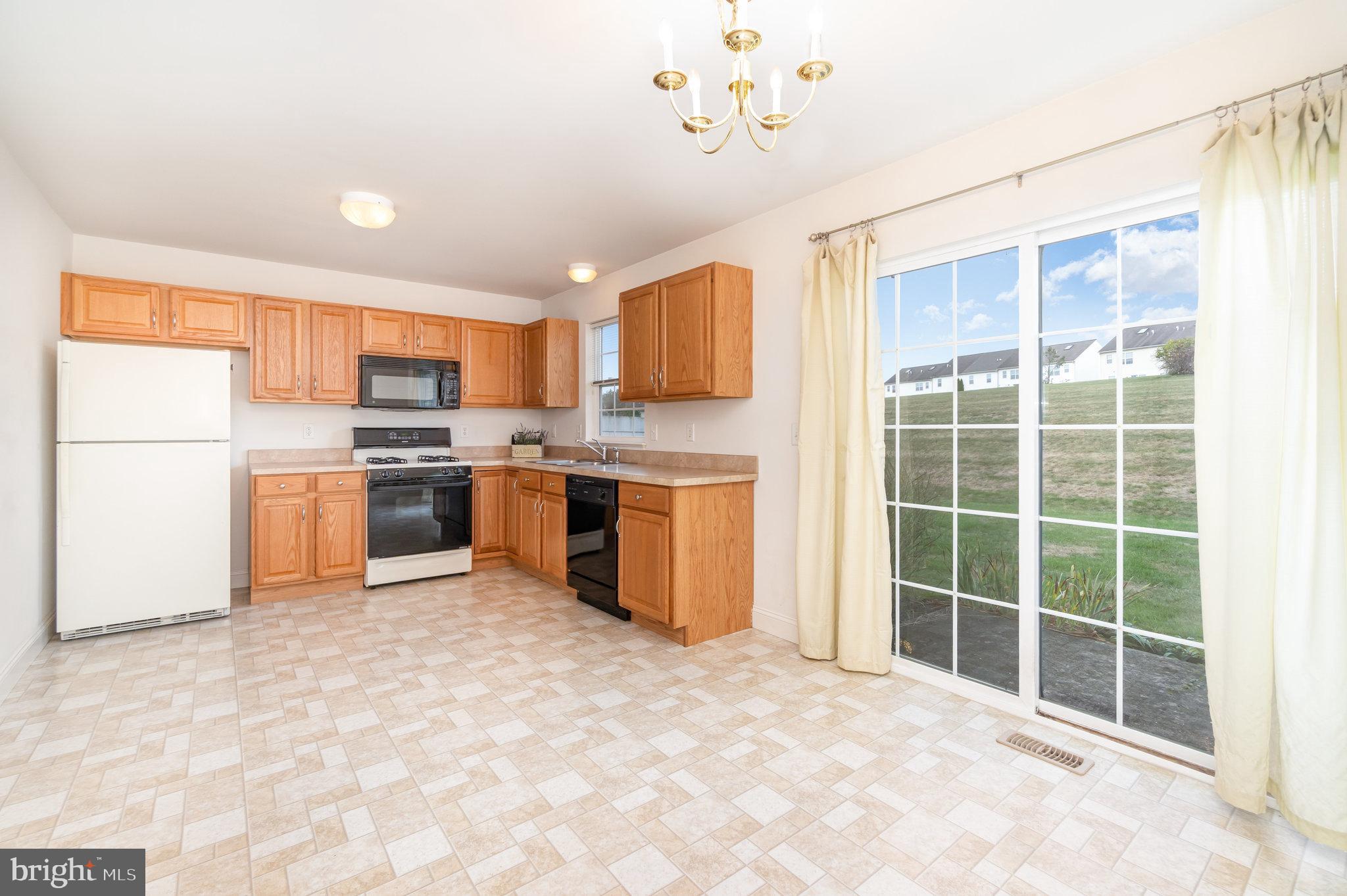 BRADFORD ESTATES - Residential