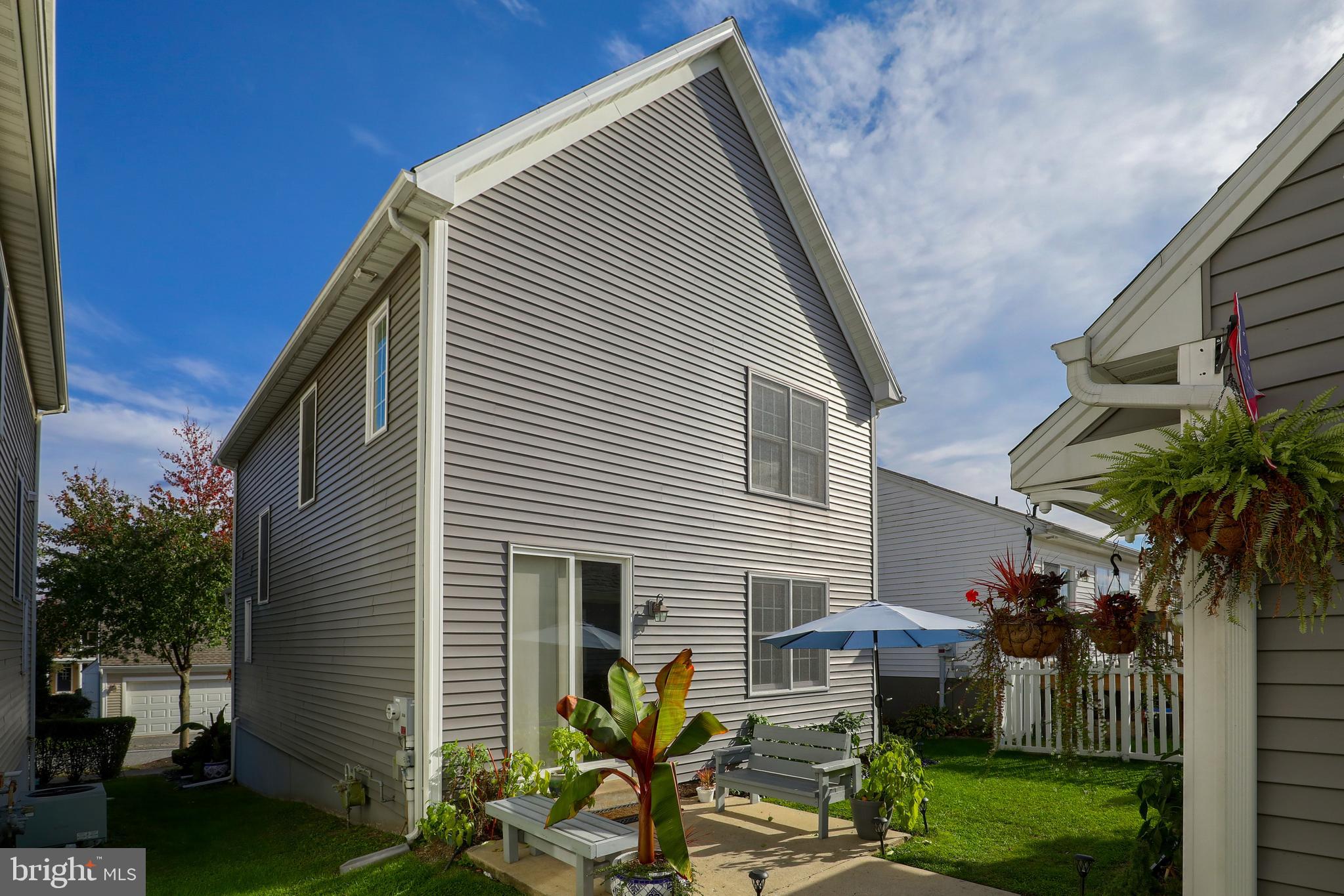 FLORIN HILL - Residential