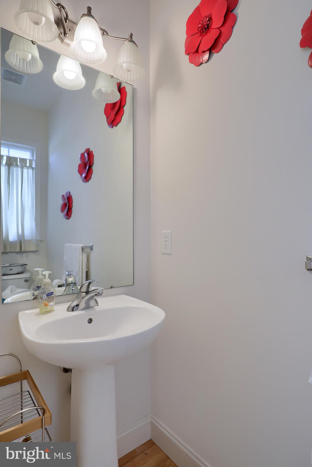 FLORIN HILL - Residential