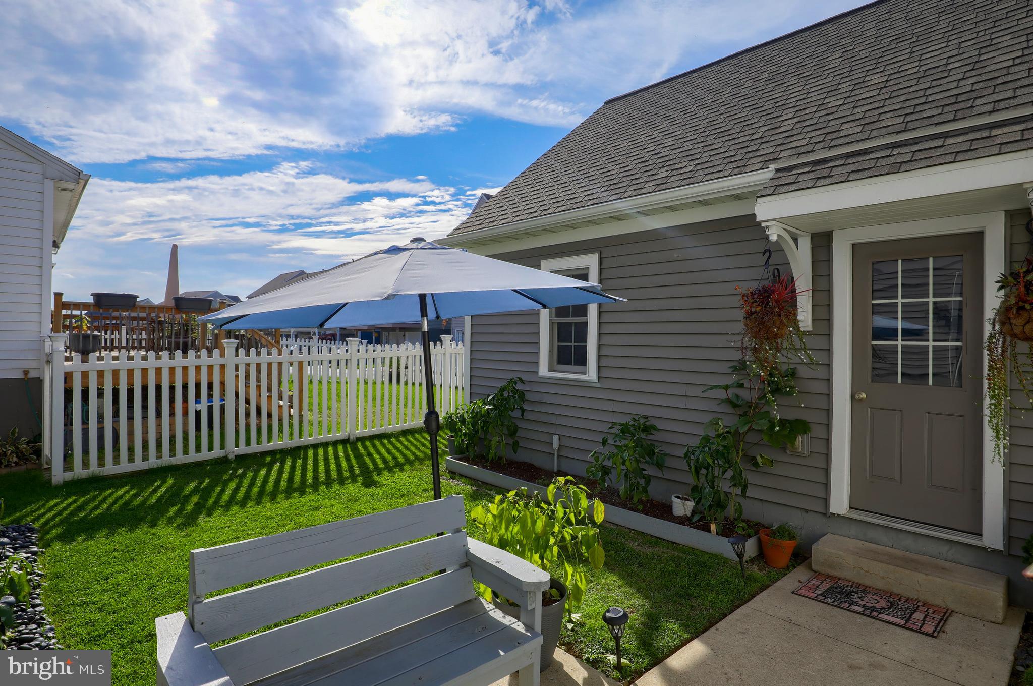 FLORIN HILL - Residential