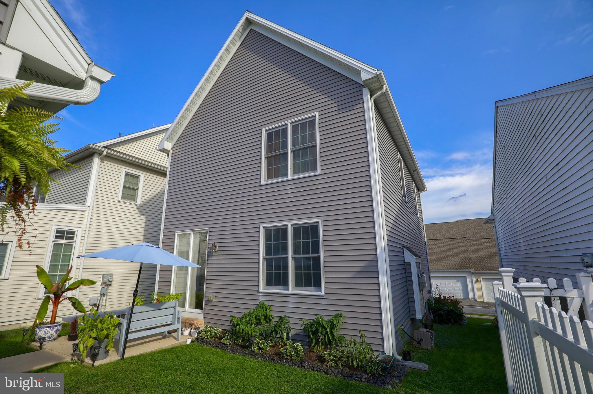 FLORIN HILL - Residential