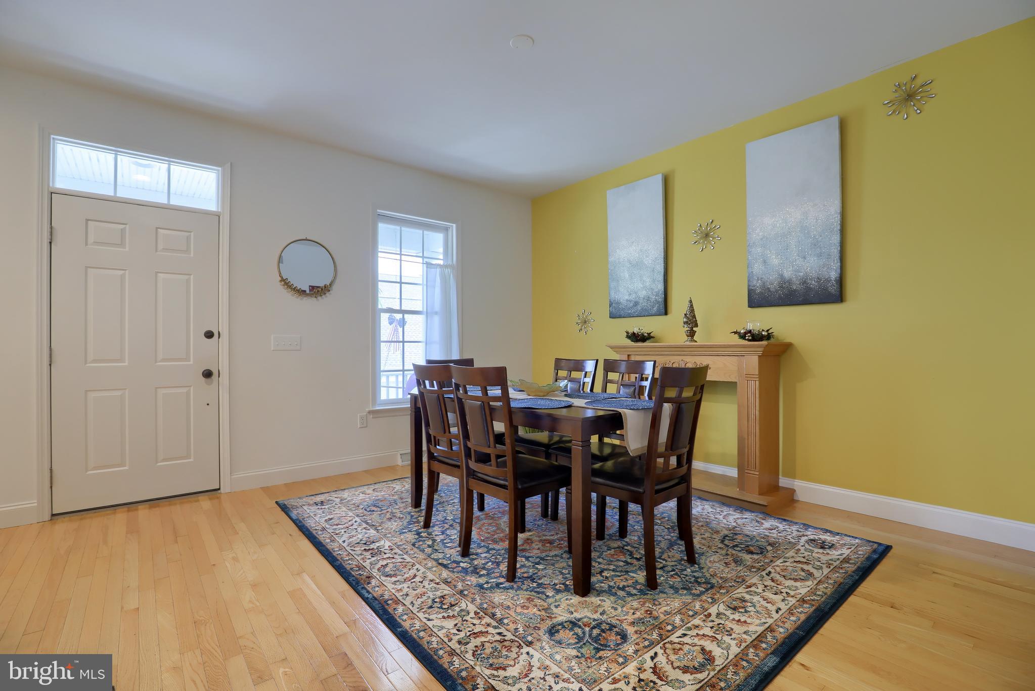 FLORIN HILL - Residential