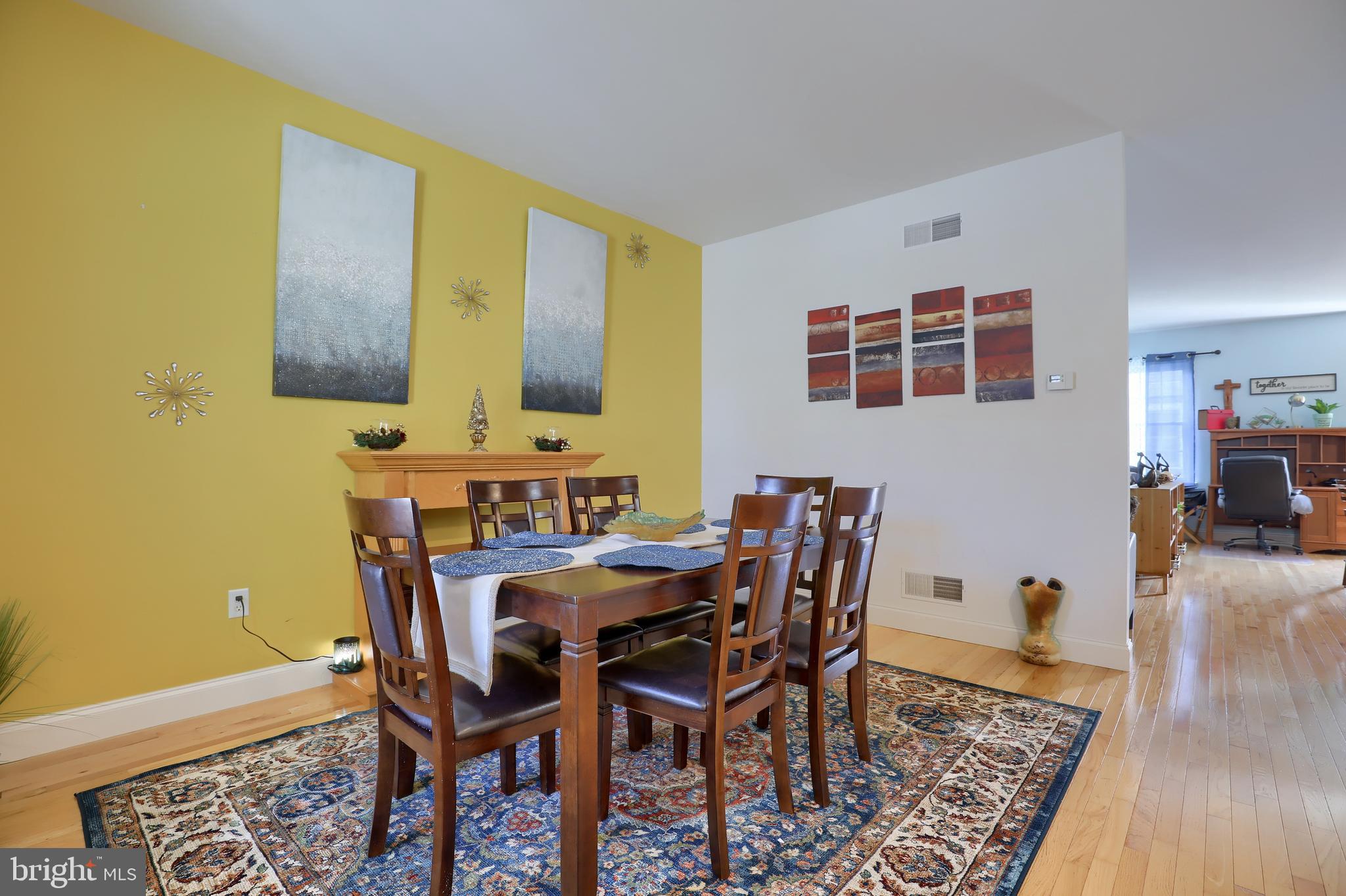 FLORIN HILL - Residential